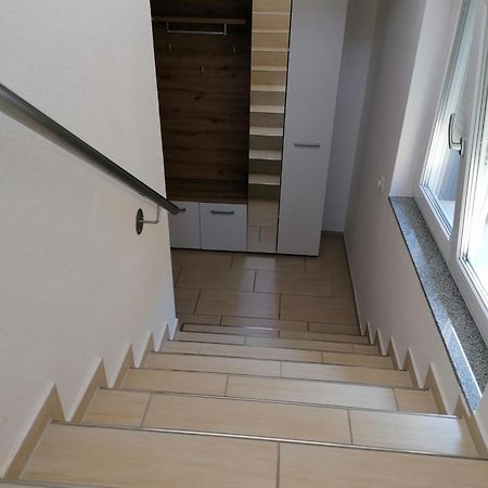 Ferienwohnung Weingut Brutscher Roschbach Ngoại thất bức ảnh